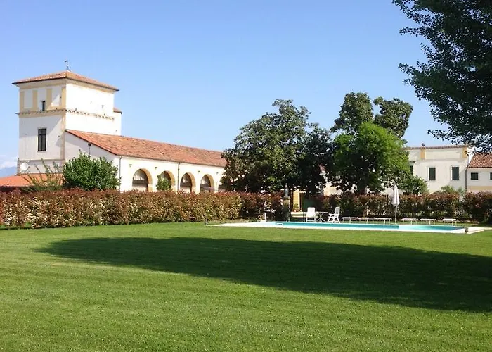 ゲストハウス レジデンス カ ベレガーナ 3*