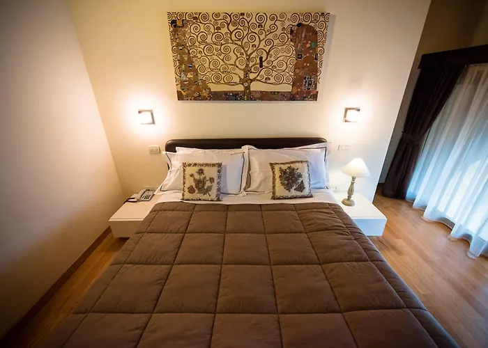 ゲストハウス レジデンス カ ベレガーナ 3*