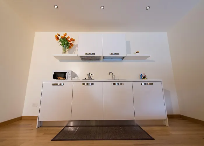 レジデンス カ ベレガーナ ゲストハウス 3*